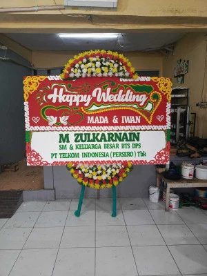 Papan Bunga di Majir Kutoarjo